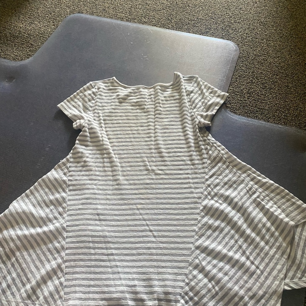 Francesca’s basic blouse! - Picture 2 of 3